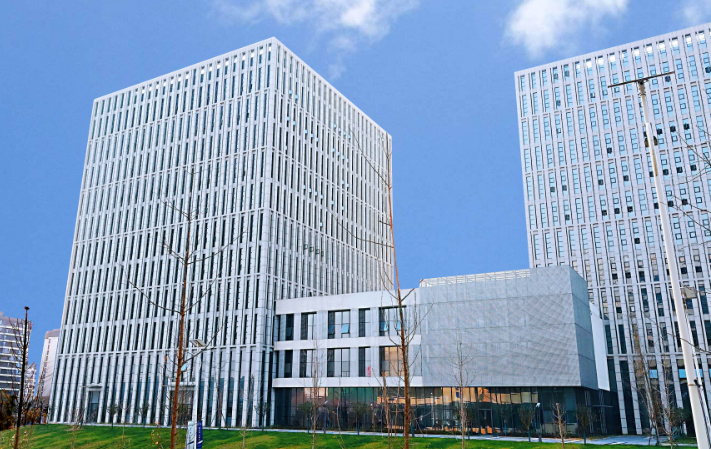 工程防水材料行业新规解读：2024年建筑防水卷材标准变化及应对策略